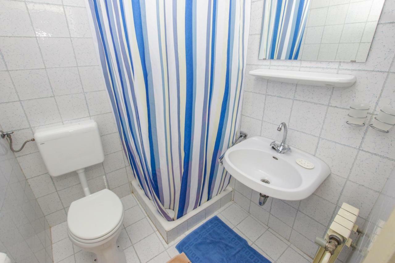 Apartmani Janja Poreč Exteriör bild